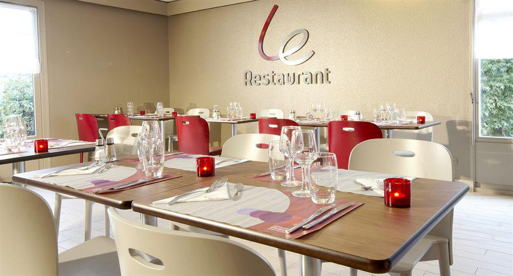 Hotel Campanile Hendaye Esterno foto